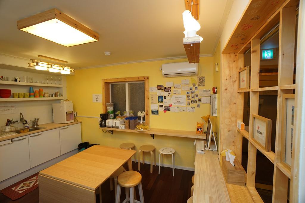 710 Guesthouse Yellow Busan Extérieur photo