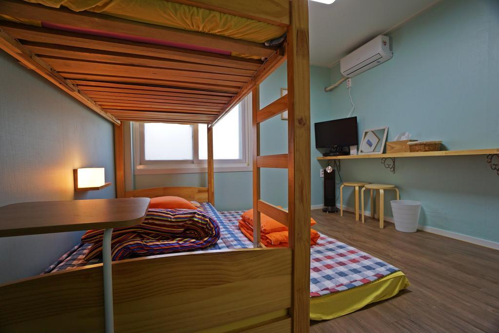 710 Guesthouse Yellow Busan Chambre photo