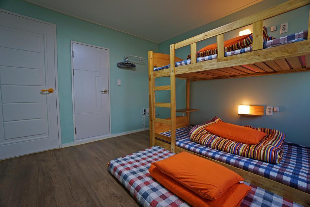 710 Guesthouse Yellow Busan Chambre photo