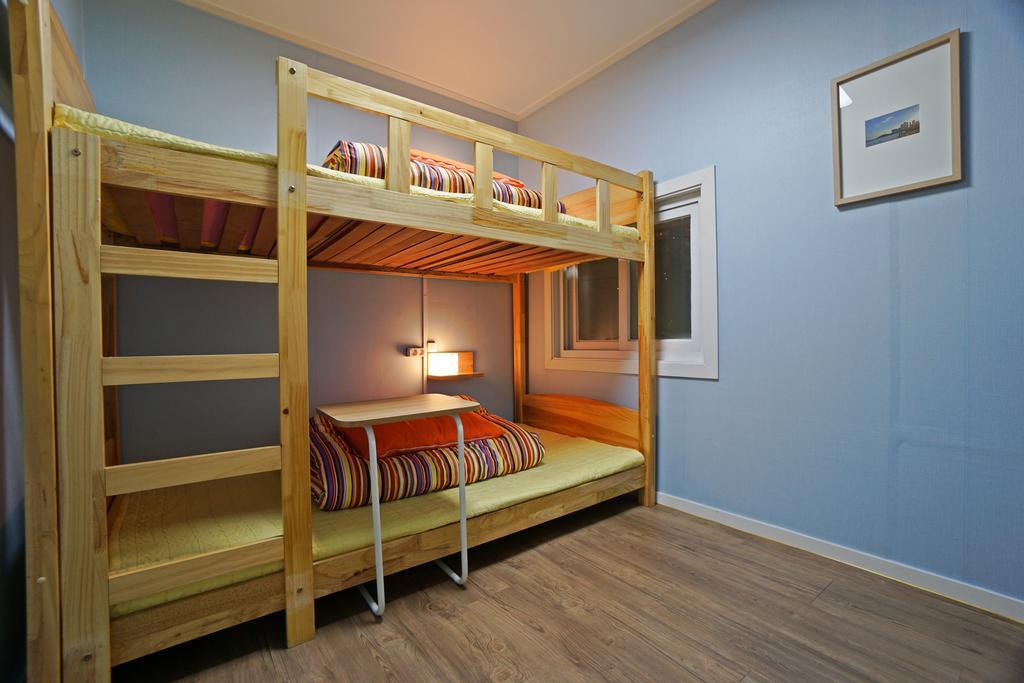 710 Guesthouse Yellow Busan Chambre photo